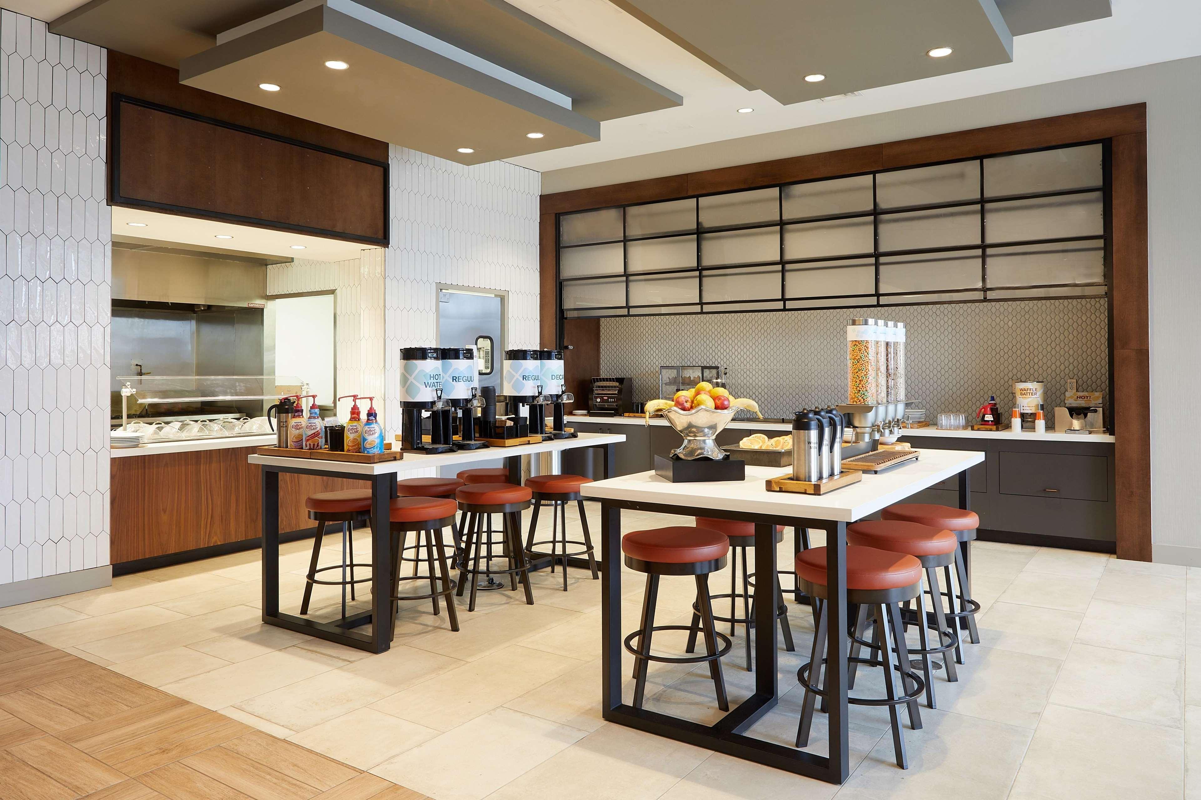 Hilton Garden Inn Elizabethtown Exterior foto